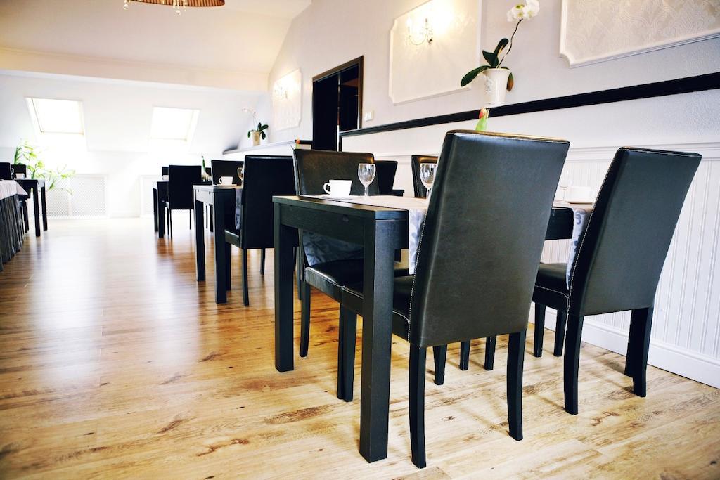 Hotel Zorza Namysłów Eksteriør billede