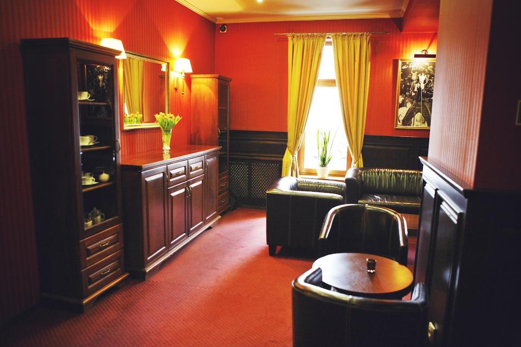 Hotel Zorza Namysłów Eksteriør billede
