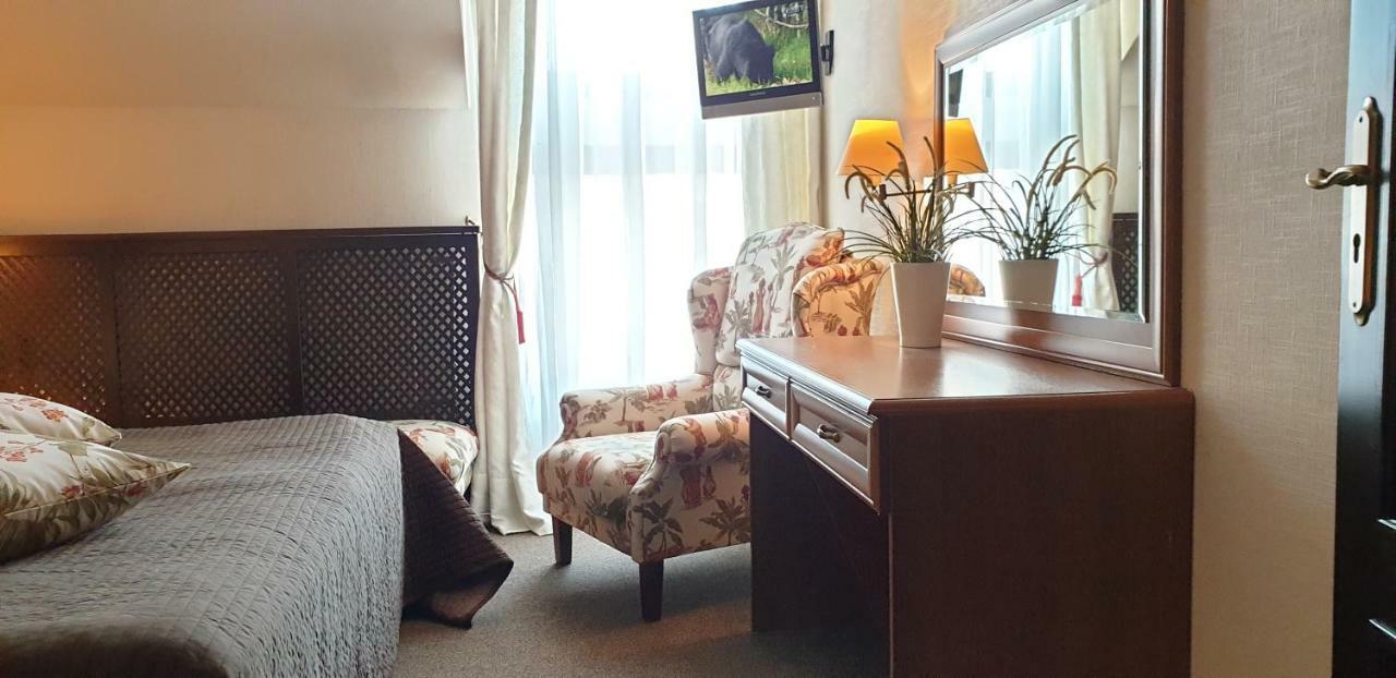Hotel Zorza Namysłów Eksteriør billede